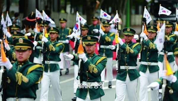 ‘2022 계룡세계군문화엑스포’는 7일부터 23일까지 계룡대 활주로 일원에서 열린다. (자료사진=조직위 제공/굿모닝충청 이종현 기자)